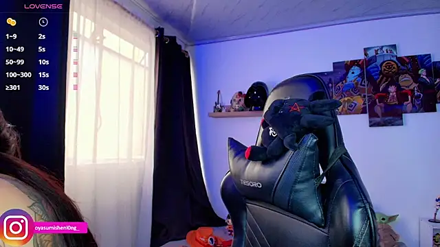 Snapshot of Nicorobinn chatting on April 14, 2026, 9:54 pm Nicorobinn online show from April 14, 2026, 9:54 pm