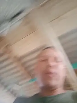 Snapshot of GaaraDiaz chatting on December 3, 2025, 10:41 pm GaaraDiaz online show from December 3, 2025, 10:41 pm