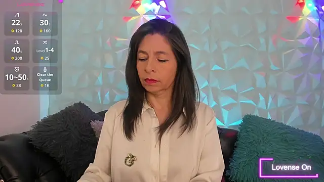 SabinaDeluxe cg online show from December 16, 2025, 12:54 pm