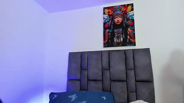 abby jones2 online show from October 28, 2025, 3:32 am