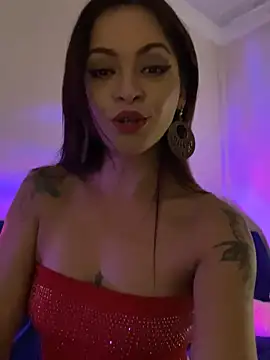 Snapshot of TayllorSweet_ chatting on June 19, 2026, 1:21 am TayllorSweet online show from June 19, 2026, 1:21 am