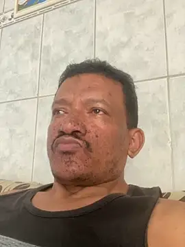 Snapshot of PIROCAGG21 chatting on September 18, 2025, 10:39 am PIROCAGG21 online show from September 18, 2025, 10:39 am