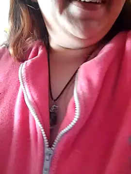 melisa hot420 online show from December 14, 2025, 3:17 pm