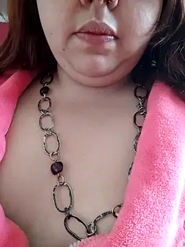 melisa hot420 online show from December 16, 2025, 3:39 pm