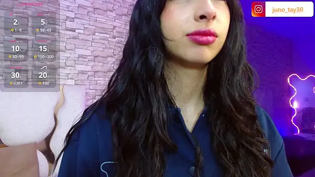 juno tay online show from November 19, 2025, 11:54 am