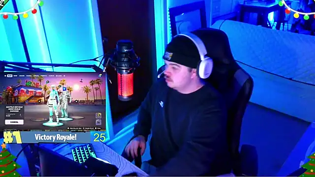 Snapshot of Bigboyballen chatting on December 17, 2025, 10:38 pm Bigboyballen online show from December 17, 2025, 10:38 pm