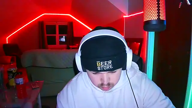 Snapshot of Bigboyballen chatting on February 25, 2026, 12:20 am Bigboyballen online show from February 25, 2026, 12:20 am