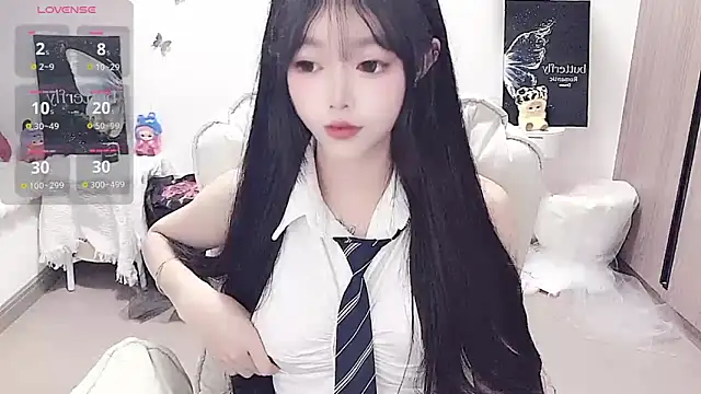 Snapshot of -EEBABY chatting on May 6, 2026, 8:03 pm -EEBABY online show from May 6, 2026, 8:03 pm