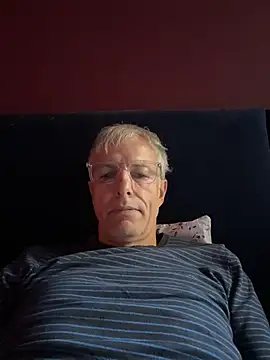 SexyLeon8 online show from December 15, 2025, 12:53 pm