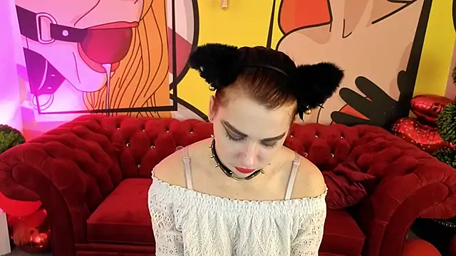 LiviaShy online show from March 23, 2026, 1:48 pm