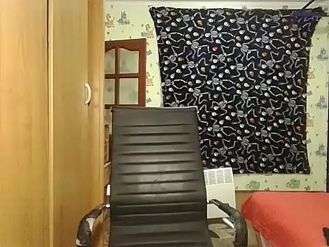 chiraq1945 online show from October 27, 2025, 7:29 pm