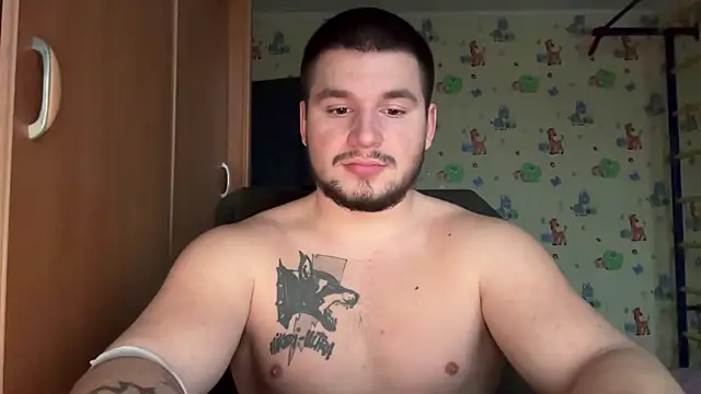 chiraq1945 online show from December 22, 2025, 1:41 pm