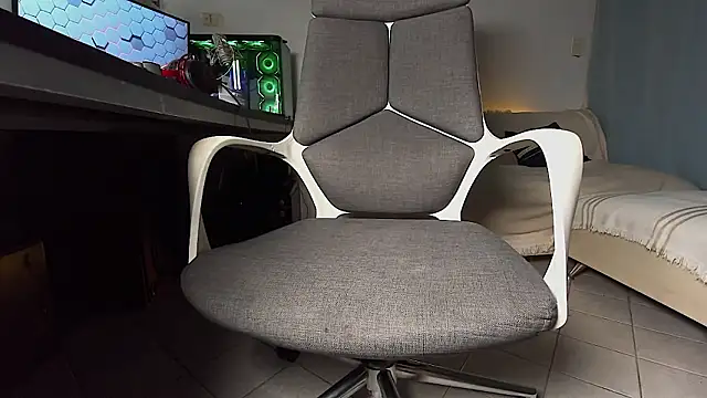 DiositoHerus online show from February 13, 2026, 3:35 am