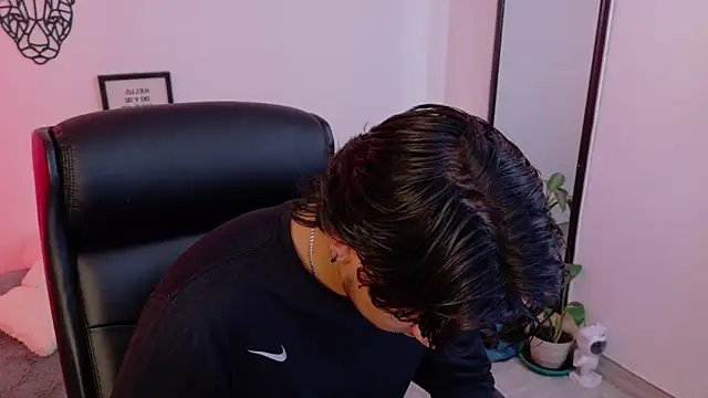 Elian savoy online show from March 20, 2026, 10:42 am