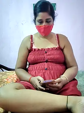 Snapshot of Rupali201 chatting on October 22, 2025, 4:24 am Rupali201 online show from October 22, 2025, 4:24 am