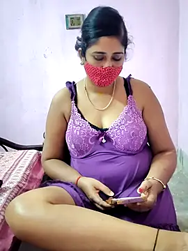 Snapshot of Rupali201 chatting on November 8, 2025, 4:12 am Rupali201 online show from November 8, 2025, 4:12 am