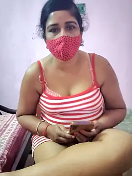 Snapshot of Rupali201 chatting on November 18, 2025, 4:17 am Rupali201 online show from November 18, 2025, 4:17 am