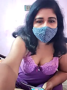 Snapshot of Rupali201 chatting on November 26, 2025, 4:24 am Rupali201 online show from November 26, 2025, 4:24 am