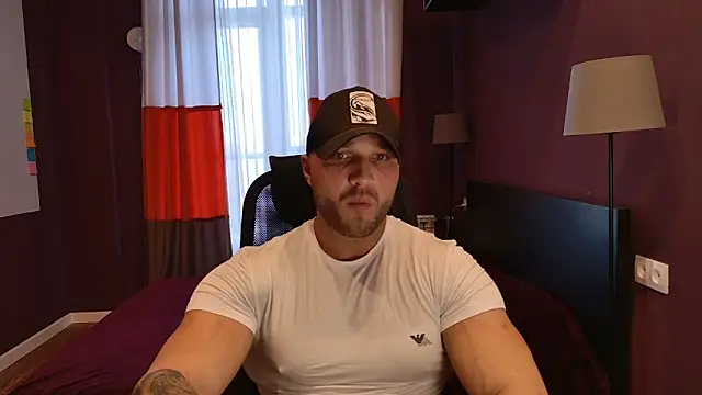 Snapshot of RikAdlerr chatting on February 16, 2026, 4:19 am RikAdlerr online show from February 16, 2026, 4:19 am