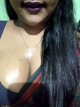 Snapshot of JIYA-04 chatting on May 22, 2026, 1:39 pm JIYA-04 online show from May 22, 2026, 1:39 pm