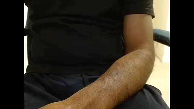 Snapshot of pranastro00 chatting on November 12, 2025, 4:40 pm pranastro00 online show from November 12, 2025, 4:40 pm