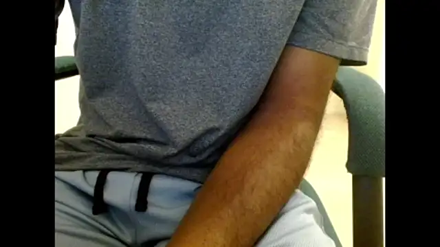 Snapshot of pranastro00 chatting on November 17, 2025, 10:21 am pranastro00 online show from November 17, 2025, 10:21 am