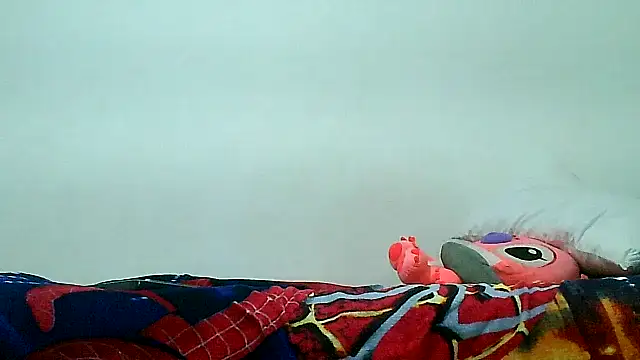 lareinalareinadelanal online show from November 18, 2025, 12:05 am