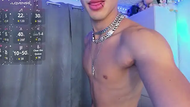 Snapshot of Dark_Boy26 chatting on October 19, 2025, 12:11 am Dark Boy26 online show from October 19, 2025, 12:11 am