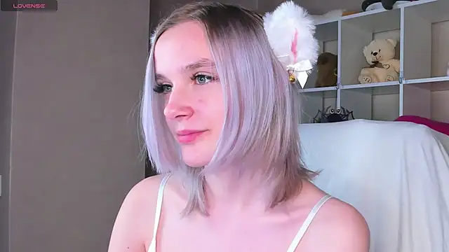 Carolin Miller online show from November 21, 2025, 9:19 am