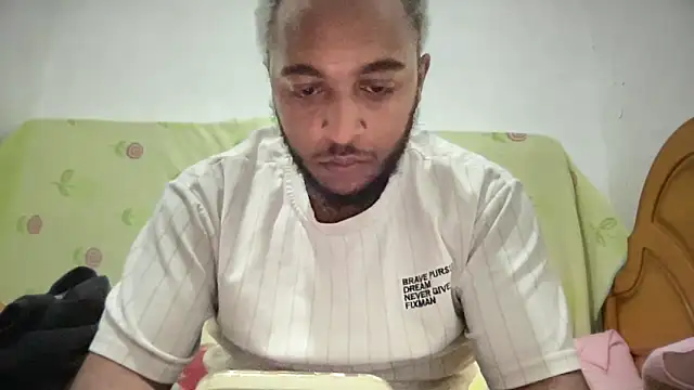 Snapshot of Minidemonkush chatting on April 2, 2026, 12:58 pm Minidemonkush online show from April 2, 2026, 12:58 pm