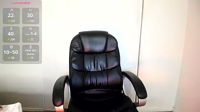 Snapshot of mayaamor chatting on October 10, 2025, 4:33 am mayaamor online show from October 10, 2025, 4:33 am