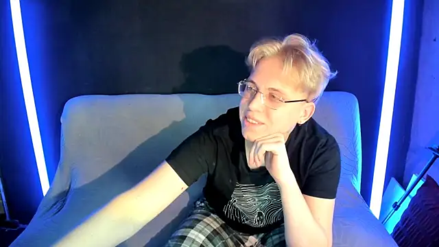 SammySccott online show from April 13, 2026, 10:10 am