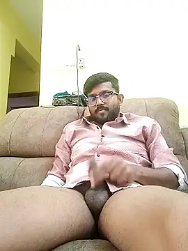 deliciousdik69 online show from January 15, 2026, 7:35 am