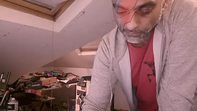 mista sista fista online show from December 2, 2025, 9:43 pm