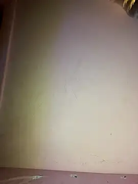 umairahaasan 1 online show from April 25, 2026, 9:23 am