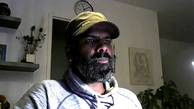 Snapshot of frenchblackc31 chatting on November 22, 2025, 10:09 pm frenchblackc31 online show from November 22, 2025, 10:09 pm