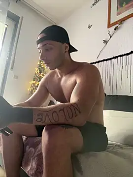 1Richrichard1 online show from May 30, 2026, 8:00 am