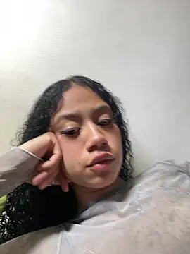 jadee8 online show from April 3, 2026, 5:00 pm