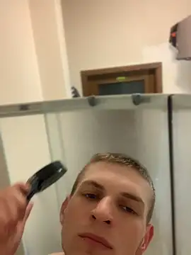 macho1347 online show from April 8, 2026, 10:21 pm