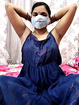 Snapshot of Lalitha-1995 chatting on September 9, 2025, 6:24 am Lalitha-1995 online show from September 9, 2025, 6:24 am