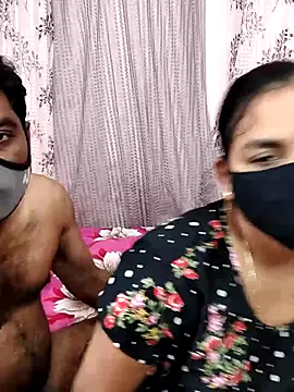 Snapshot of Lalitha-1995 chatting on November 3, 2025, 6:14 am Lalitha-1995 online show from November 3, 2025, 6:14 am