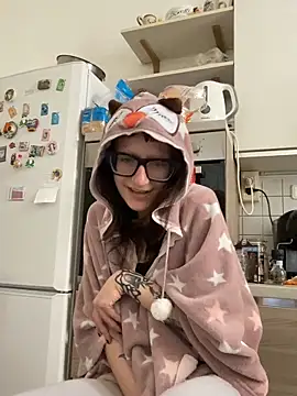 Snapshot of severingratty chatting on February 23, 2026, 10:12 am severingratty online show from February 23, 2026, 10:12 am