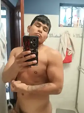 Oscariin96 online show from May 15, 2026, 7:43 pm