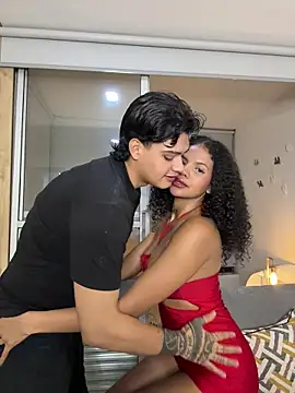 Rose-andres online show from March 4, 2026, 1:33 am