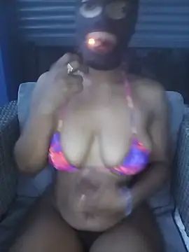 sweetybae75 online show from July 5, 2026, 8:05 pm