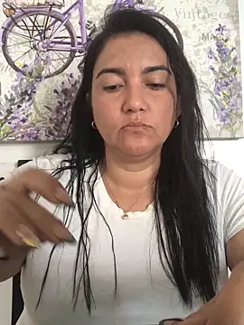 Snapshot of sweetdulcexxx chatting on November 25, 2025, 4:51 pm sweetdulcexxx online show from November 25, 2025, 4:51 pm