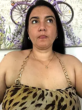 Snapshot of sweetdulcexxx chatting on December 1, 2025, 3:06 pm sweetdulcexxx online show from December 1, 2025, 3:06 pm