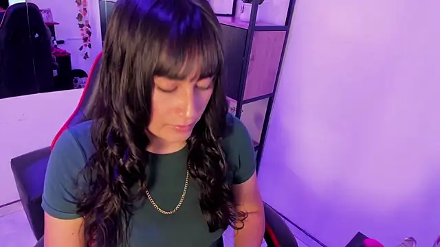 Dhaniela Naugthy online show from October 8, 2025, 4:15 pm