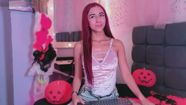 Snapshot of NataliaPrada_s chatting on October 23, 2025, 4:50 pm NataliaPrada s online show from October 23, 2025, 4:50 pm