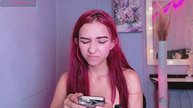 Snapshot of NataliaPrada_s chatting on November 10, 2025, 4:17 pm NataliaPrada s online show from November 10, 2025, 4:17 pm